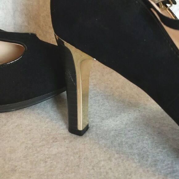 CATO Black Suede Gold Heels Women's size 9M - Picture 4 of 8